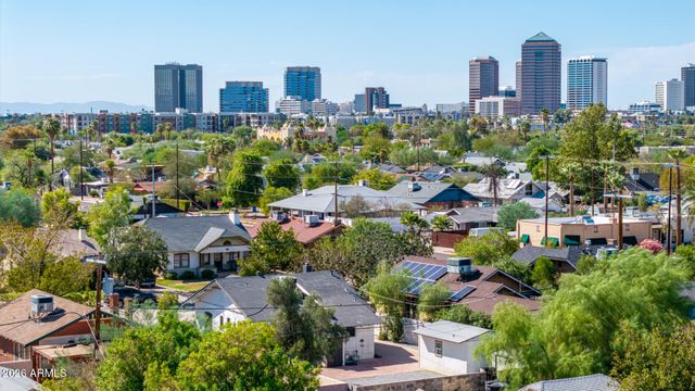 2037 N MITCHELL Street, Phoenix, AZ 85006