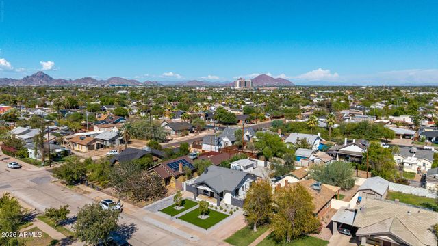 2037 N MITCHELL Street, Phoenix, AZ 85006
