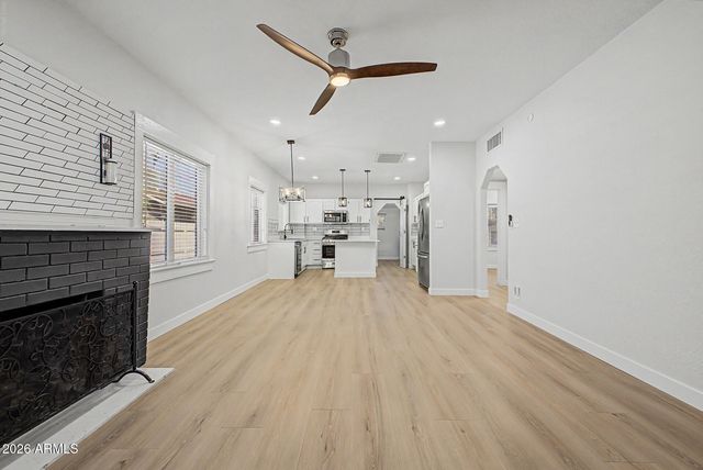 2037 N MITCHELL Street, Phoenix, AZ 85006