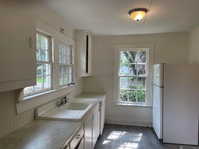 240 Bellewood Dr, Baton Rouge, LA 70806