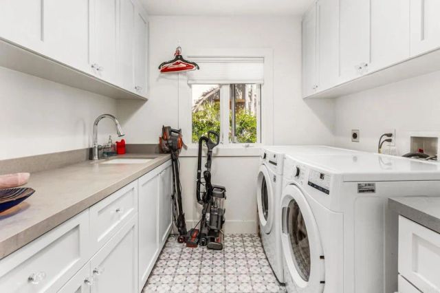 40 Spinnaker Way, Coronado, CA 92118