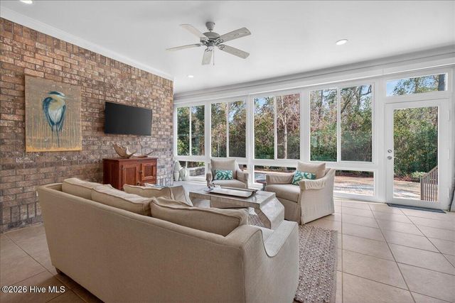 2440 Meridian Road NE, Leland, NC 28451