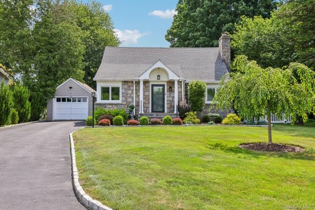 512 Westlake Drive, Valhalla, NY 10595