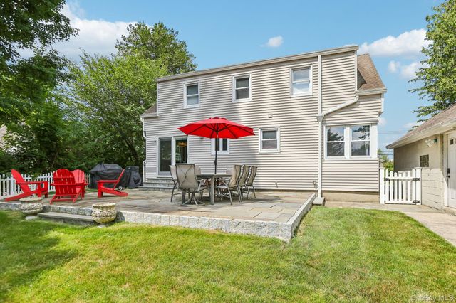 512 Westlake Drive, Valhalla, NY 10595
