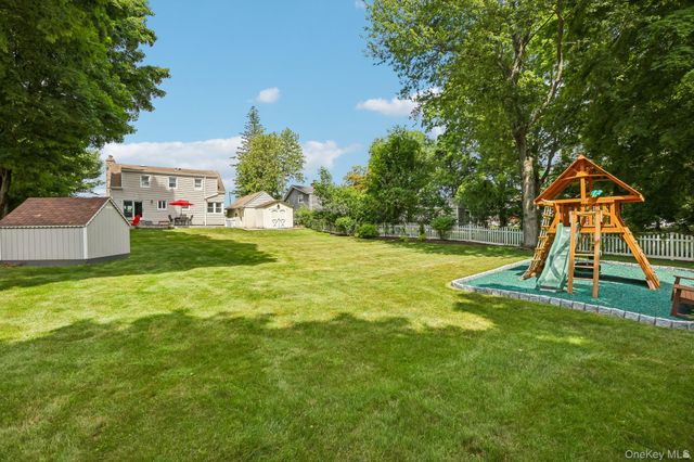 512 Westlake Drive, Valhalla, NY 10595