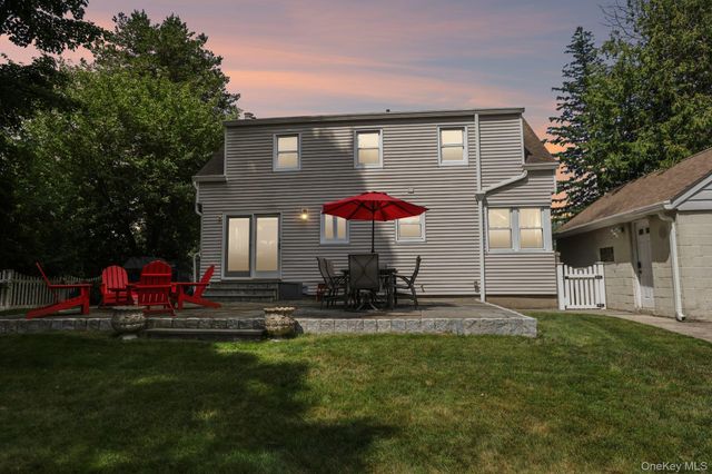 512 Westlake Drive, Valhalla, NY 10595