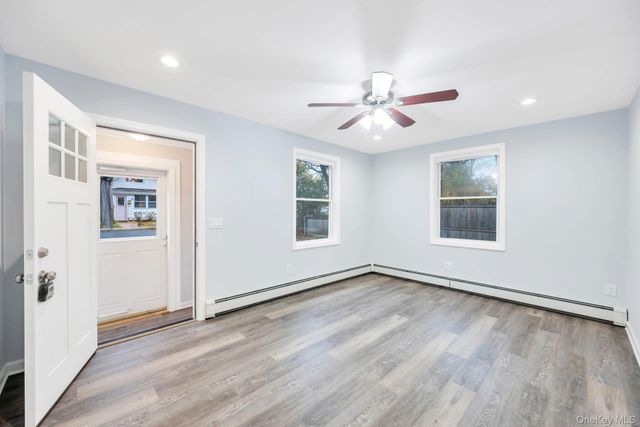 19 Admiral Street, Port Jefferson Station, NY 11776