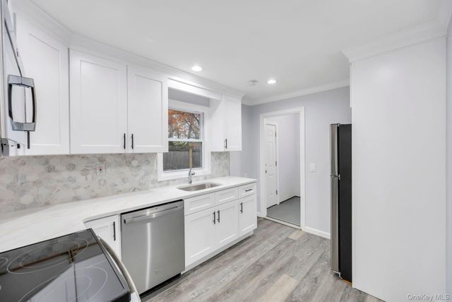 19 Admiral Street, Port Jefferson Station, NY 11776