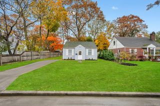 19 Admiral Street, Port Jefferson Station, NY 11776