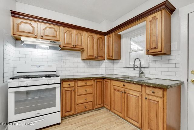 330 N 20th St, Louisville, KY 40203