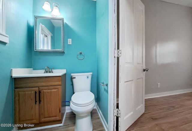 330 N 20th St, Louisville, KY 40203