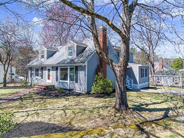 1 Phyllis Rd, Foxboro, MA 02035