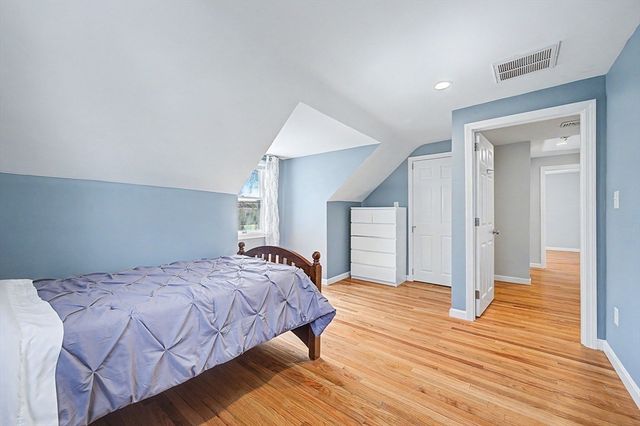 1 Phyllis Rd, Foxboro, MA 02035