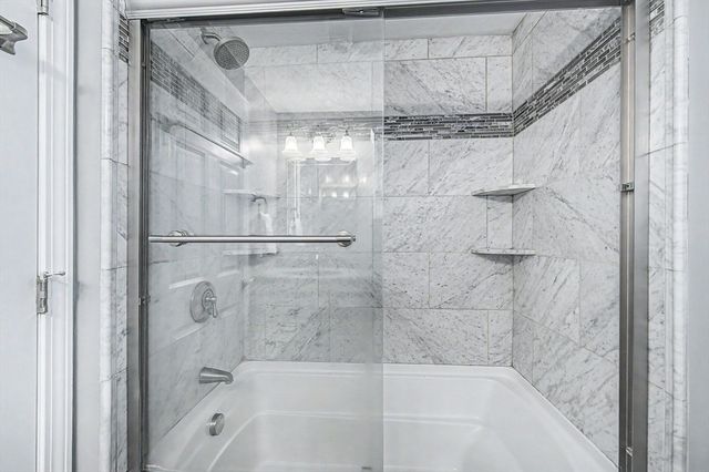 1 Phyllis Rd, Foxboro, MA 02035