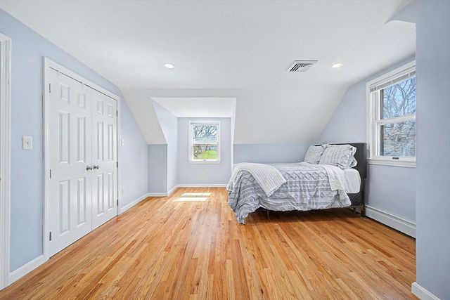 1 Phyllis Rd, Foxboro, MA 02035