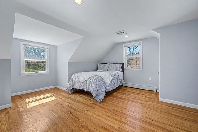 1 Phyllis Rd, Foxboro, MA 02035