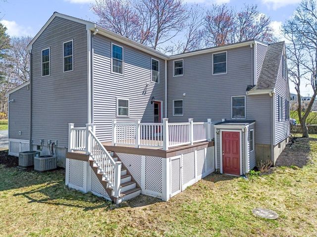 1 Phyllis Rd, Foxboro, MA 02035