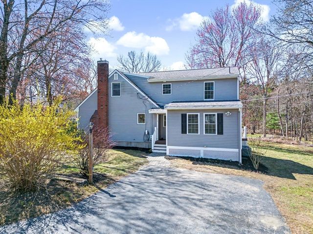 1 Phyllis Rd, Foxboro, MA 02035