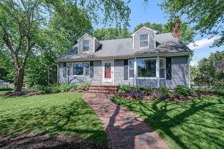 1 Phyllis Rd, Foxboro, MA 02035