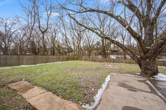 117 Sunnymeade Dr, Mount Juliet, TN 37122