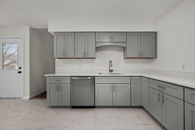 117 Sunnymeade Dr, Mount Juliet, TN 37122