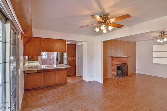 1512 Inverness Avenue, Las Vegas, NV 89102