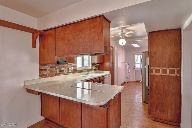 1512 Inverness Avenue, Las Vegas, NV 89102