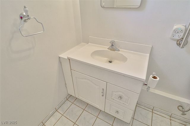 1512 Inverness Avenue, Las Vegas, NV 89102