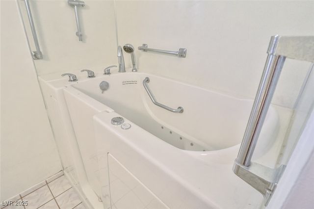 1512 Inverness Avenue, Las Vegas, NV 89102