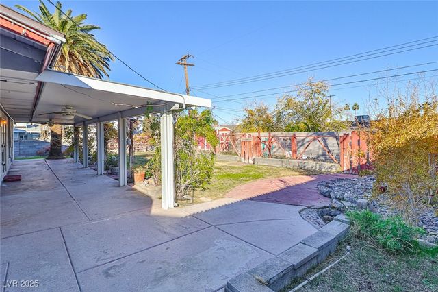 1512 Inverness Avenue, Las Vegas, NV 89102