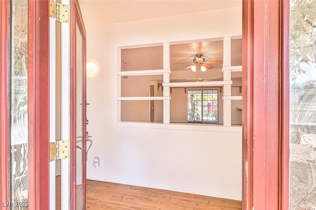 1512 Inverness Avenue, Las Vegas, NV 89102