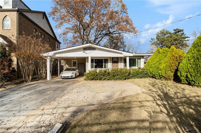 1320 Windsor NE Parkway, Atlanta, GA 30319