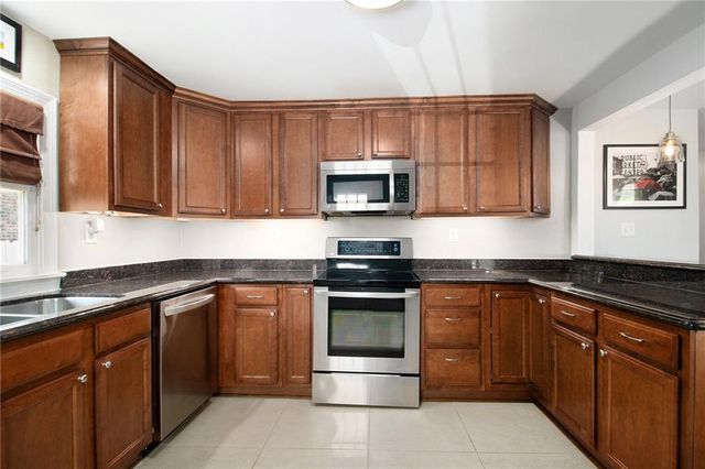 1320 Windsor NE Parkway, Atlanta, GA 30319