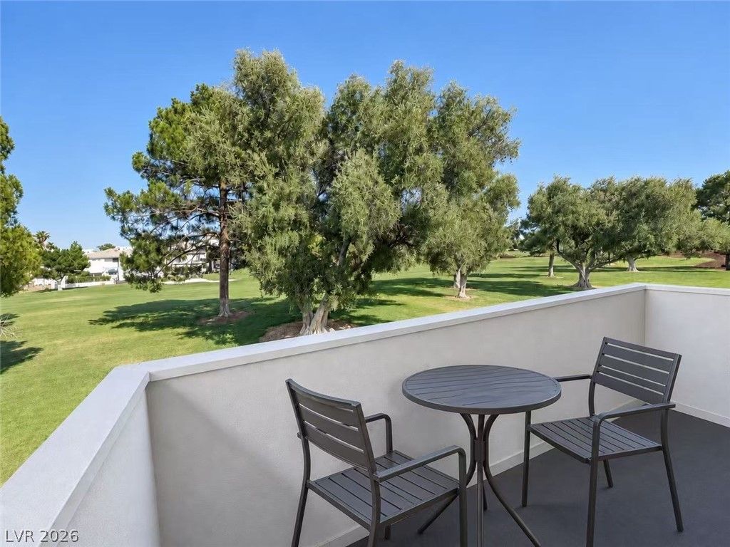 2838 Loveland Drive 1608, Las Vegas, NV 89109 — exterior