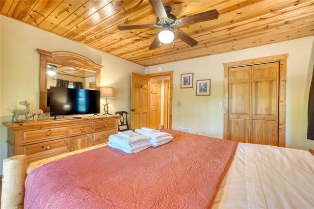 75 Carol Lane, Ellijay, GA 30540