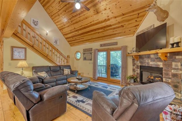 75 Carol Lane, Ellijay, GA 30540