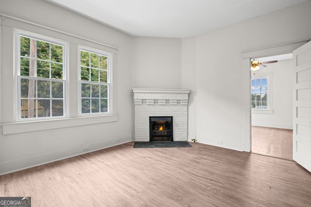 3097 E Point Street, East Point, GA 30344