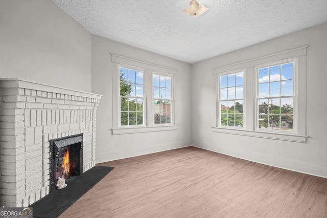 3097 E Point Street, East Point, GA 30344