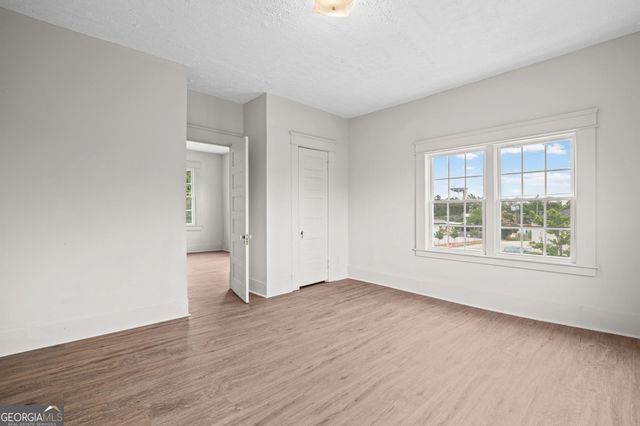 3097 E Point Street, East Point, GA 30344