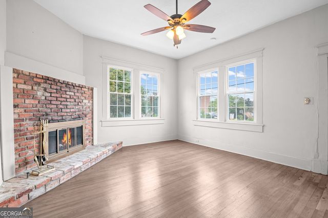 3097 E Point Street, East Point, GA 30344