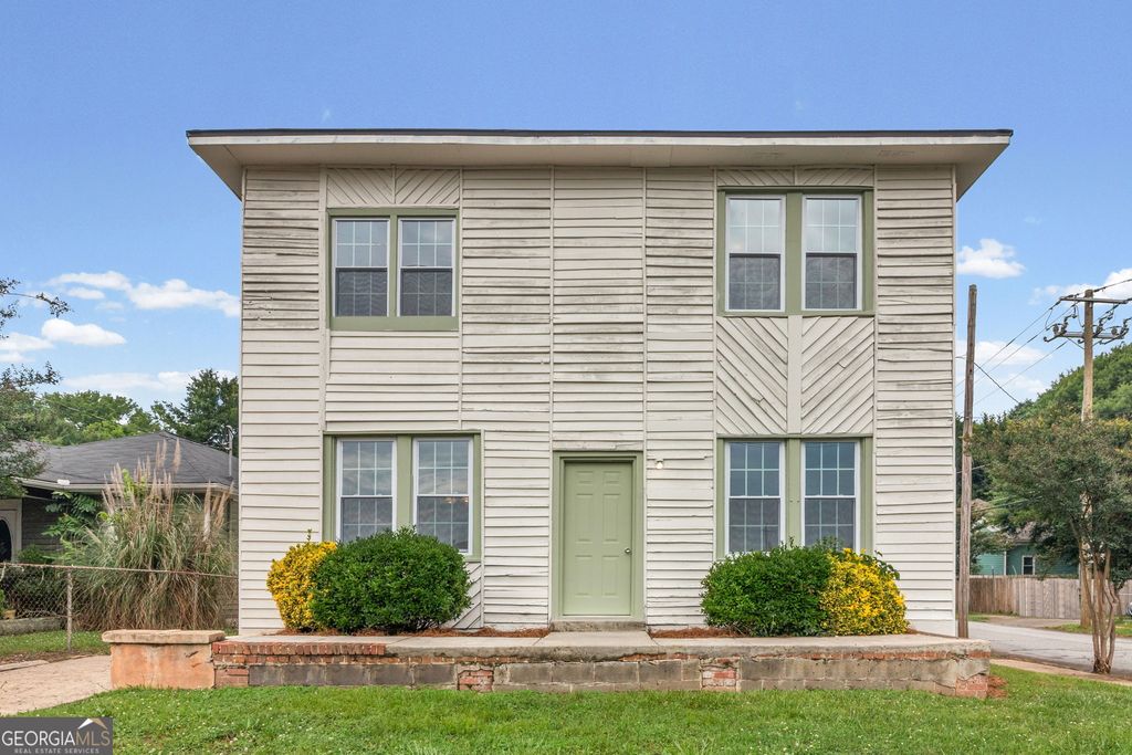 3097 E Point Street, East Point, GA 30344