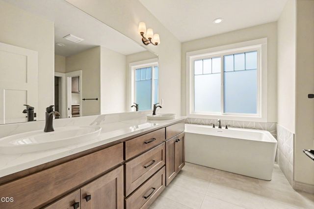 5615 Autumn Park Drive, Medford, OR 97504
