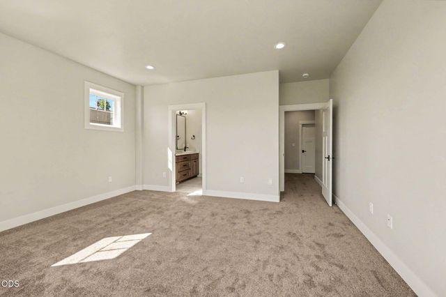 5615 Autumn Park Drive, Medford, OR 97504