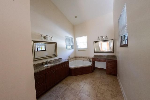 15786 Mellen Lane, Jupiter, FL 33478