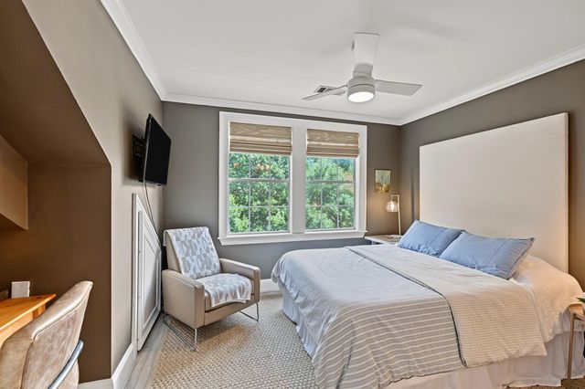 1621 Heights Boulevard 7, Houston, TX 77008