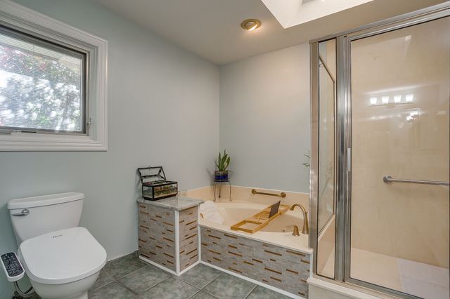 1205 Shady Creek Drive, Euless, TX 76040