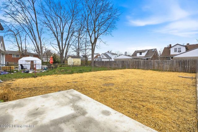 143 Mohawk Ave, Louisville, KY 40214