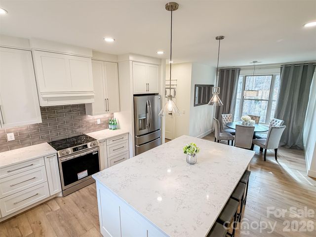 1322 Kensington Circle, Newton, NC 28658