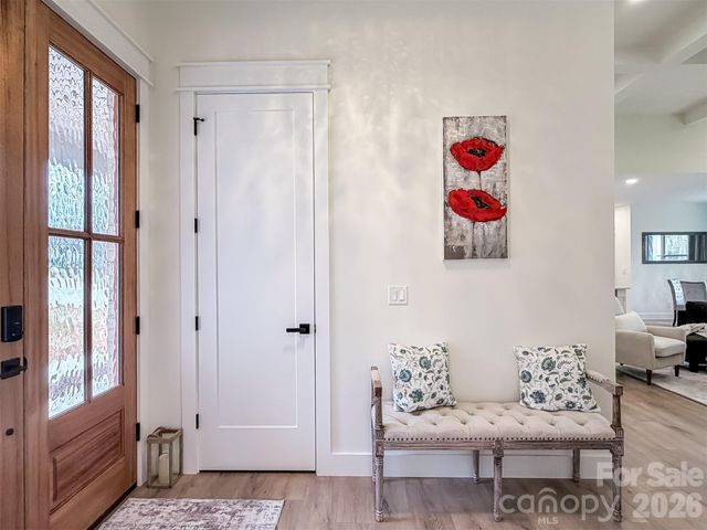 1322 Kensington Circle, Newton, NC 28658