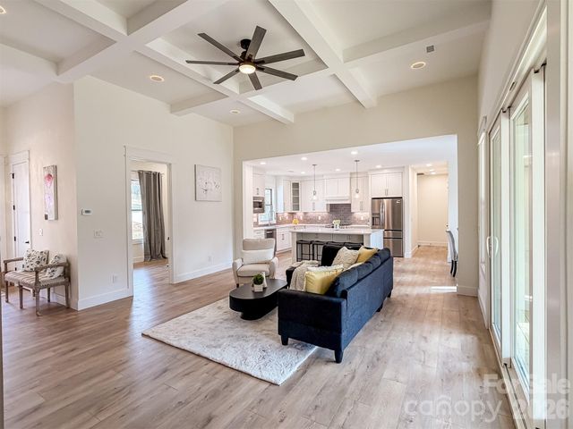 1322 Kensington Circle, Newton, NC 28658